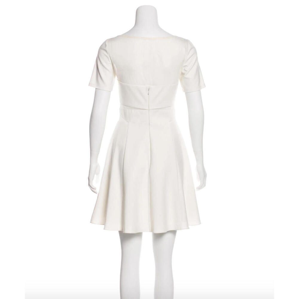 Elizabeth & James White Selena Dress Small S US-2 Skater Ecru White - Picture 7 of 8